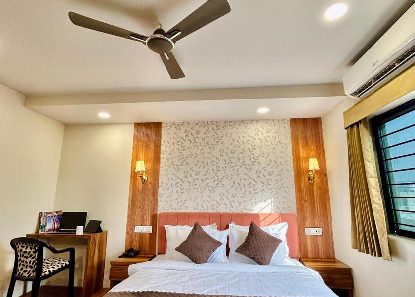 Madhya Pradesh Indore Standard Room