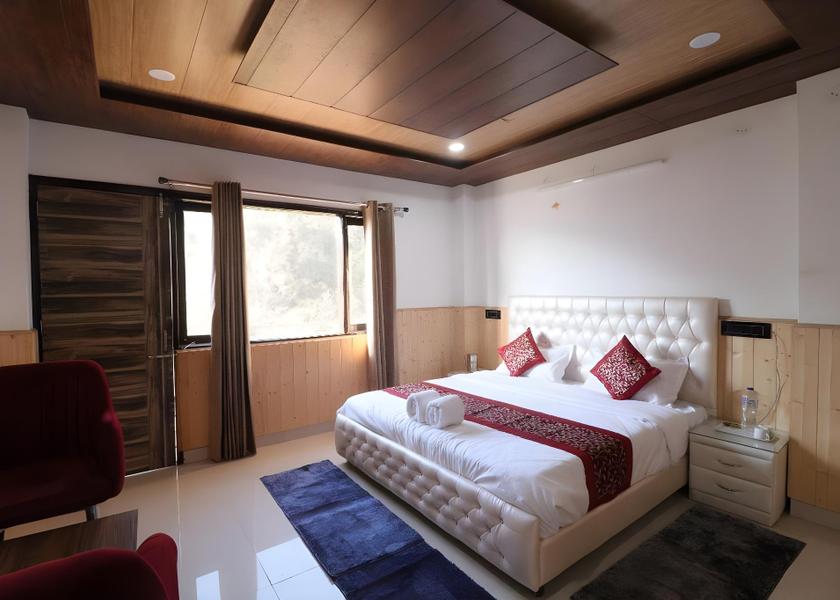 Himachal Pradesh Shimla Deluxe Balcony