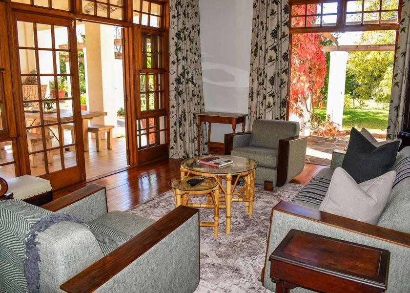 Western Cape Beaufort West Shared lounge/TV area