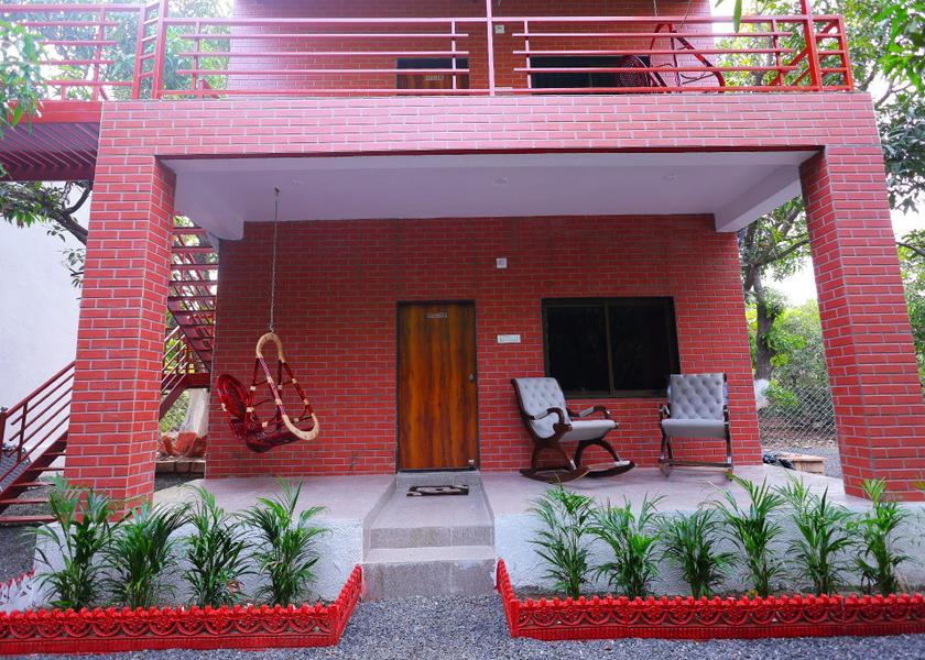 Gujarat Sasan Gir Hotel Exterior