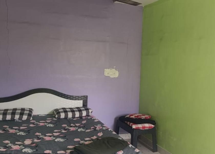 Maharashtra Akkalkot Room