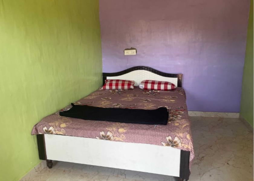 Maharashtra Akkalkot Room