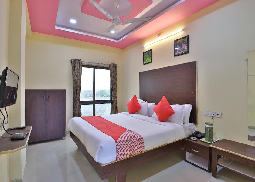 Gujarat Anand Bedroom