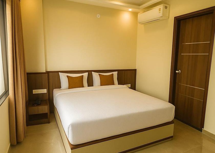 Rajasthan Jaipur Deluxe