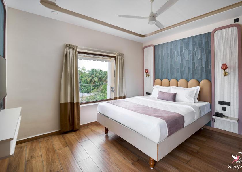 Pondicherry Pondicherry Deluxe King Room