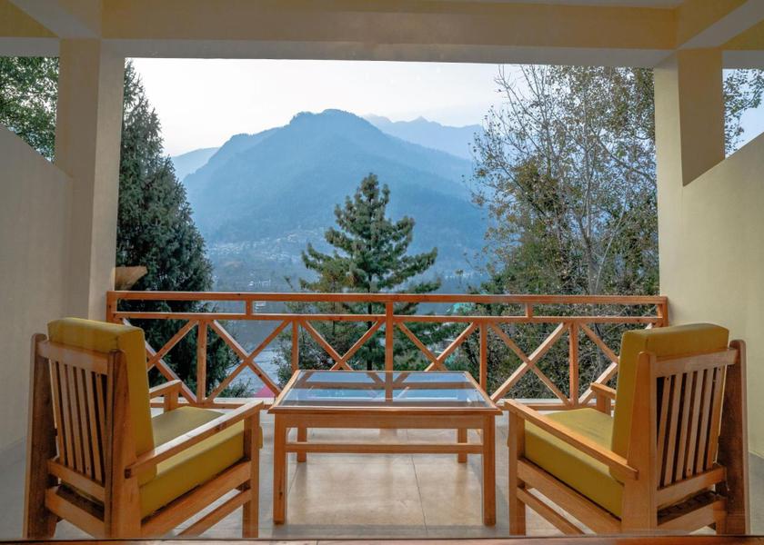 Himachal Pradesh Manali Superior King Room