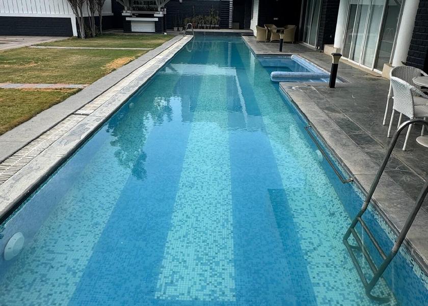 Madhya Pradesh Indore Swimming pool [outdoor]