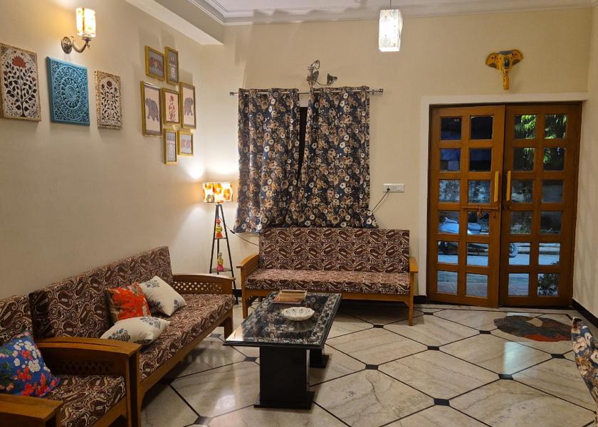 Uttar Pradesh Agra Lobby