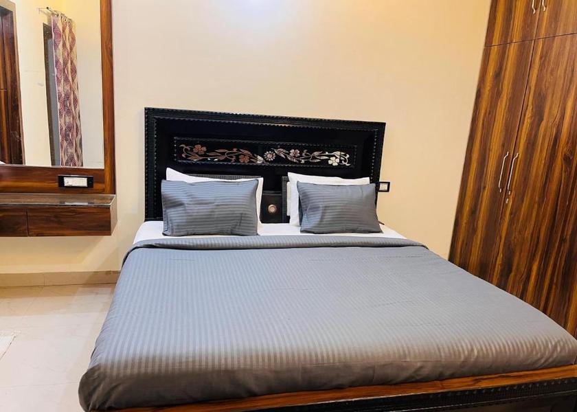 Uttar Pradesh Agra Deluxe Air Conditioning Room