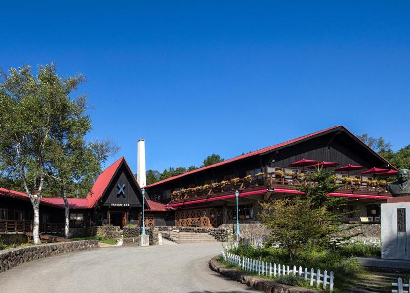 Yamanashi Hokuto Hotel Exterior