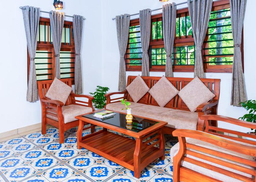 Kerala Kumarakom Shared lounge/TV area