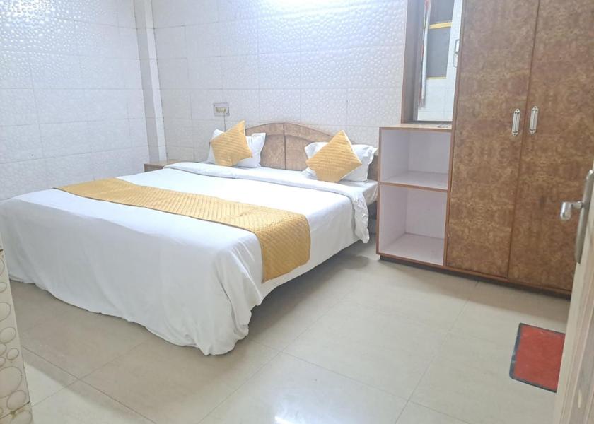 Uttar Pradesh Lucknow Bedroom