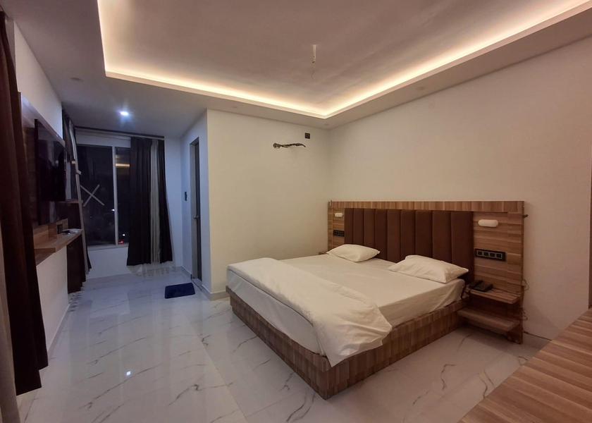 Uttarakhand Haridwar Deluxe