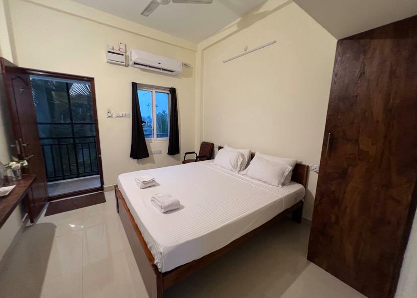 Tamil Nadu Tiruvannamalai Deluxe Room with Balcony