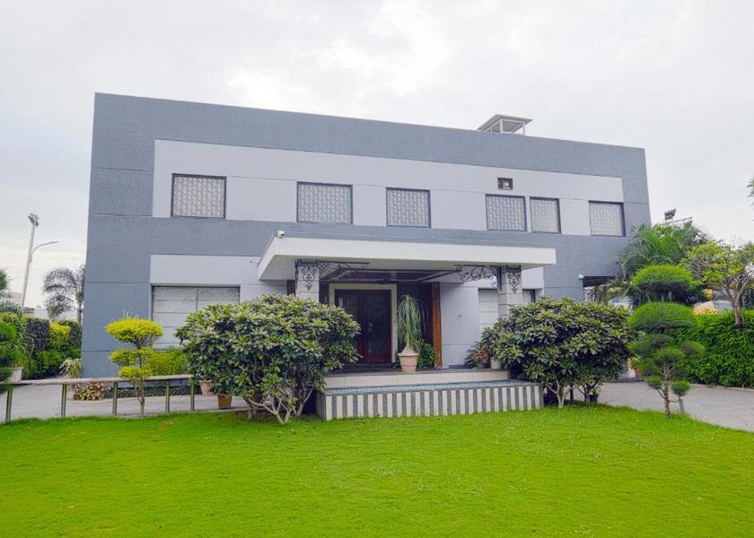 Madhya Pradesh Indore Hotel Exterior