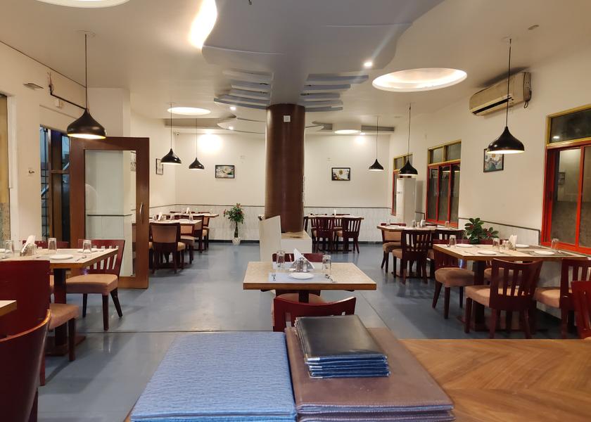 Maharashtra Pune Food & Dining