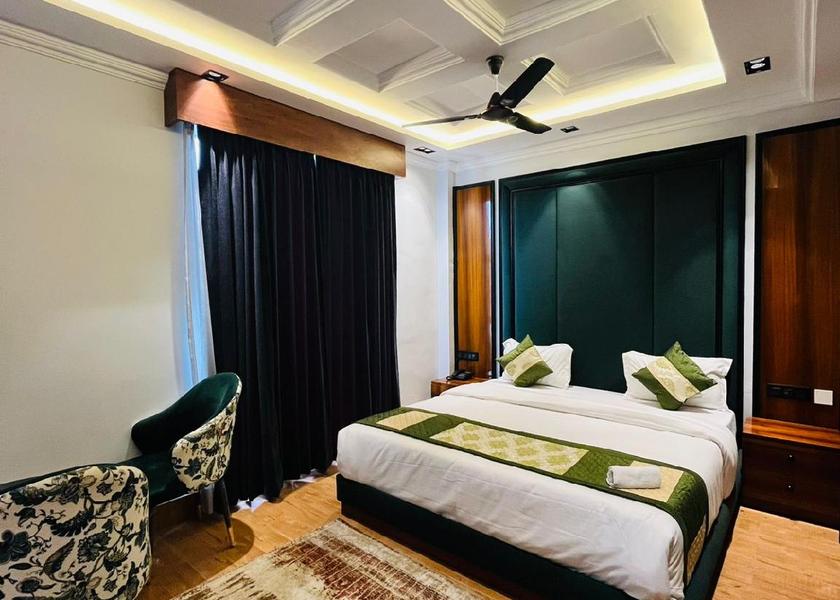 Uttar Pradesh Lucknow Deluxe