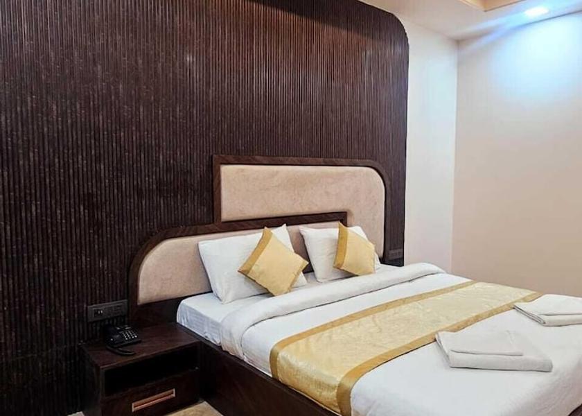 Uttar Pradesh Mathura Room