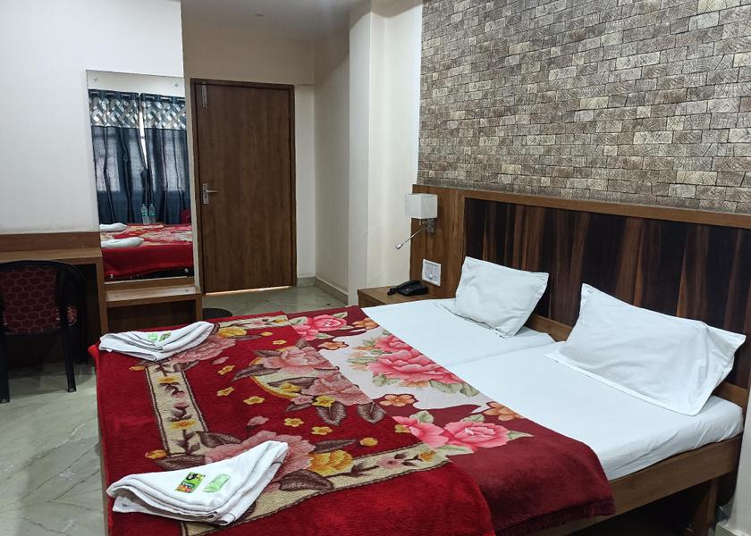 Assam Silchar Deluxe Double Non-AC Room with Ensuite Bathroom