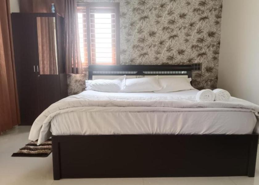 Karnataka Davanagere Family Room
