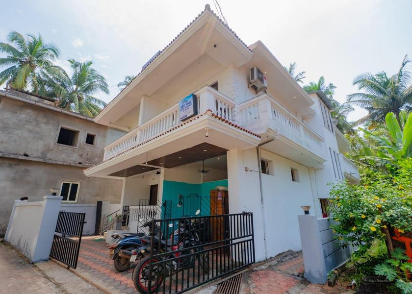 Goa Calangute Entrance