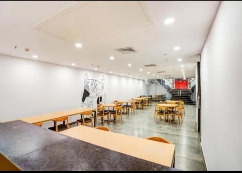 Uttar Pradesh Lucknow Food & Dining