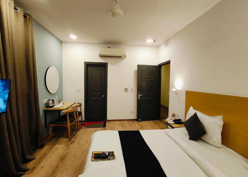 Uttar Pradesh Lucknow Bedroom
