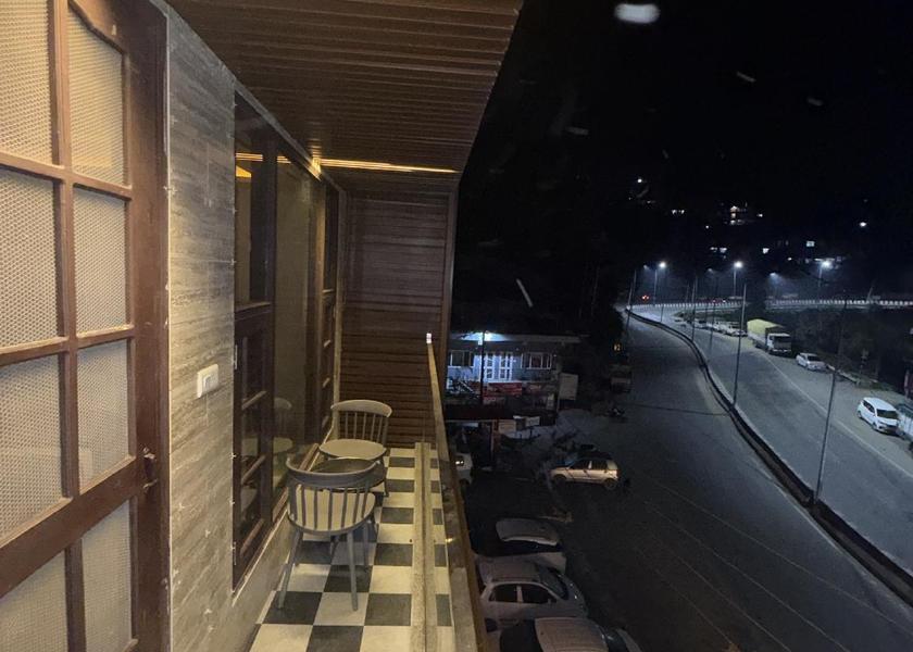 Himachal Pradesh Solan Balcony/terrace