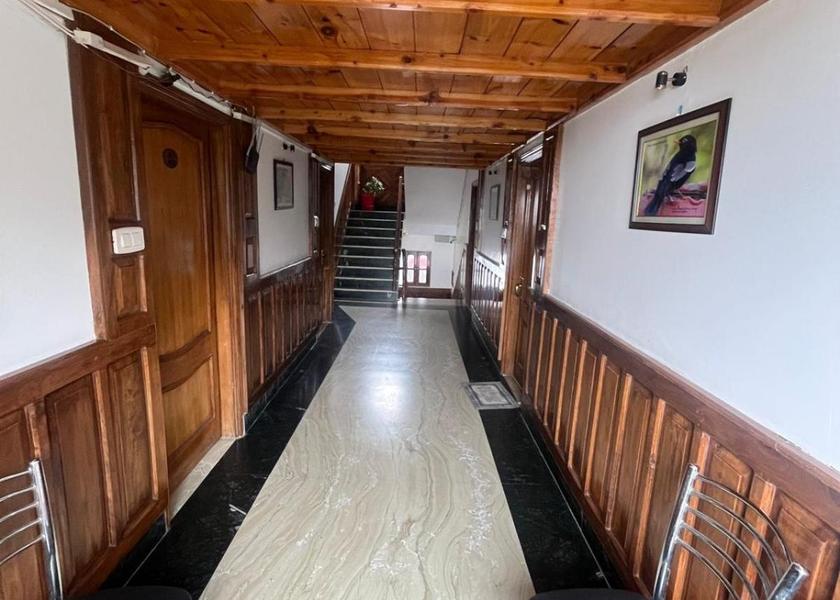 Himachal Pradesh Dalhousie Balcony/terrace
