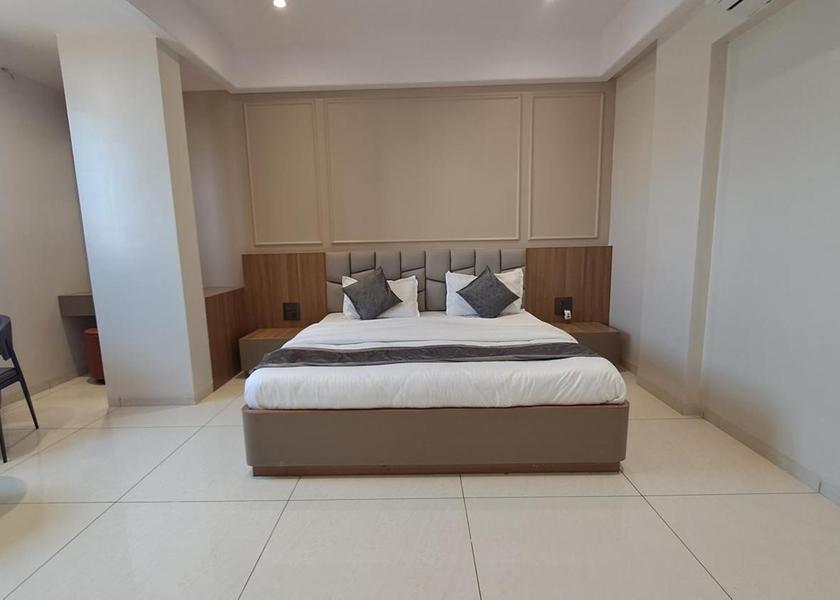 Maharashtra Satara Super Deluxe City View Room