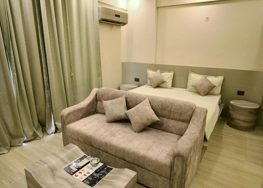 Uttar Pradesh Lucknow Room