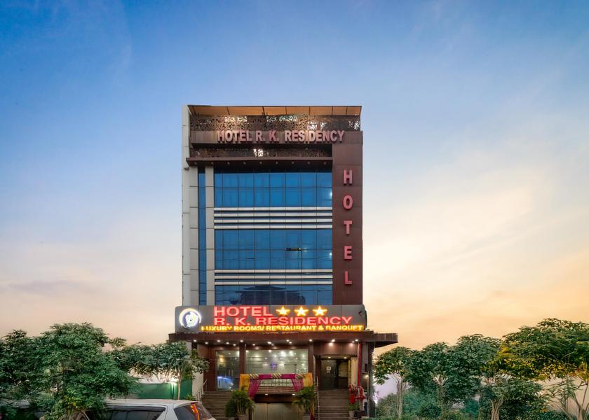 Uttar Pradesh Ghaziabad Hotel Exterior