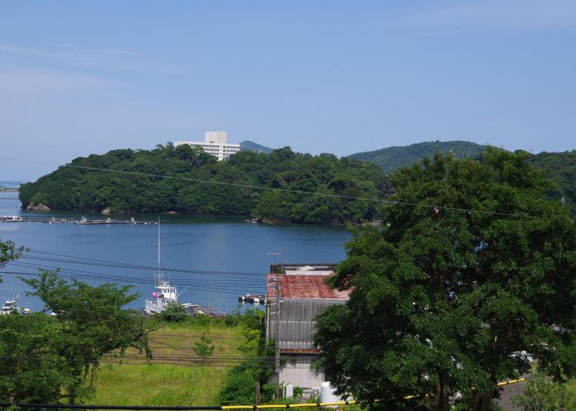 Mie Toba Surrounding environment