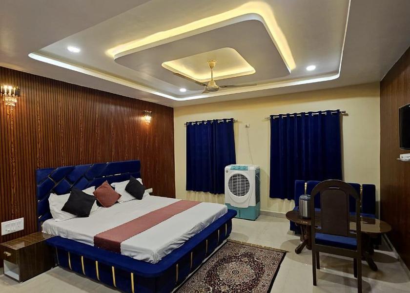 Madhya Pradesh Pachmarhi Deluxe City View