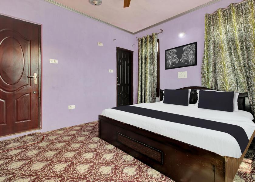 Jammu and Kashmir Srinagar Bedroom