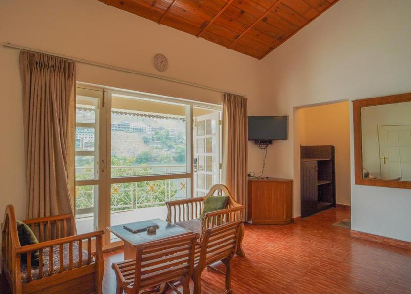 Uttarakhand Bhimtal Lake View Premium Cottage on Ground Floor