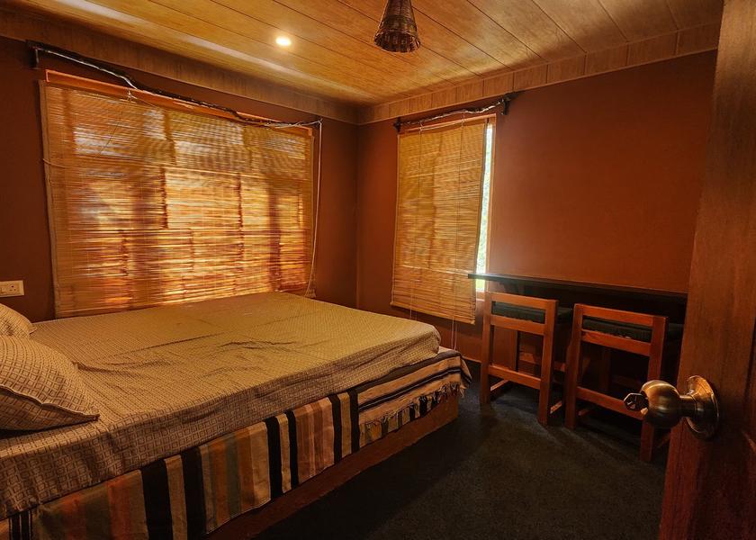 Himachal Pradesh Kullu Public Areas