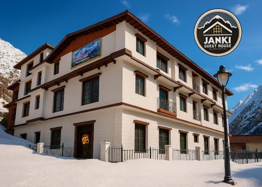 Uttarakhand Badrinath Hotel Exterior