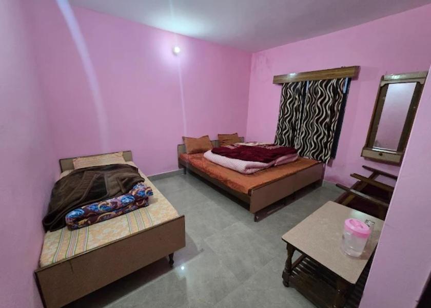 Uttarakhand Badrinath Hotel Exterior