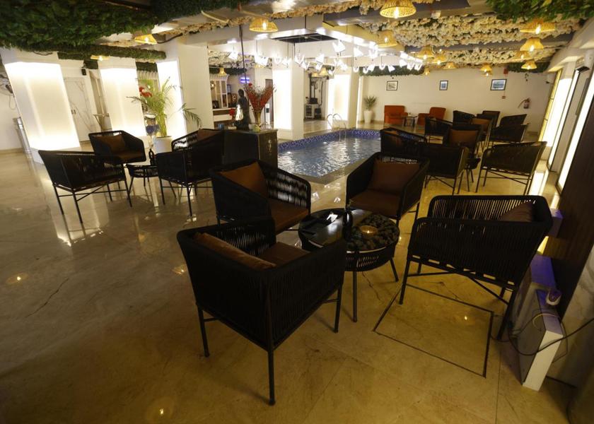 Uttar Pradesh Ghaziabad Food & Dining