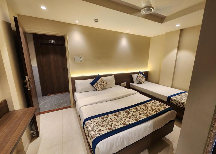 Maharashtra Kalyan Twin Room