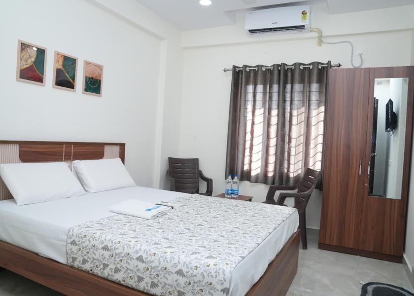 Andhra Pradesh Visakhapatnam Deluxe