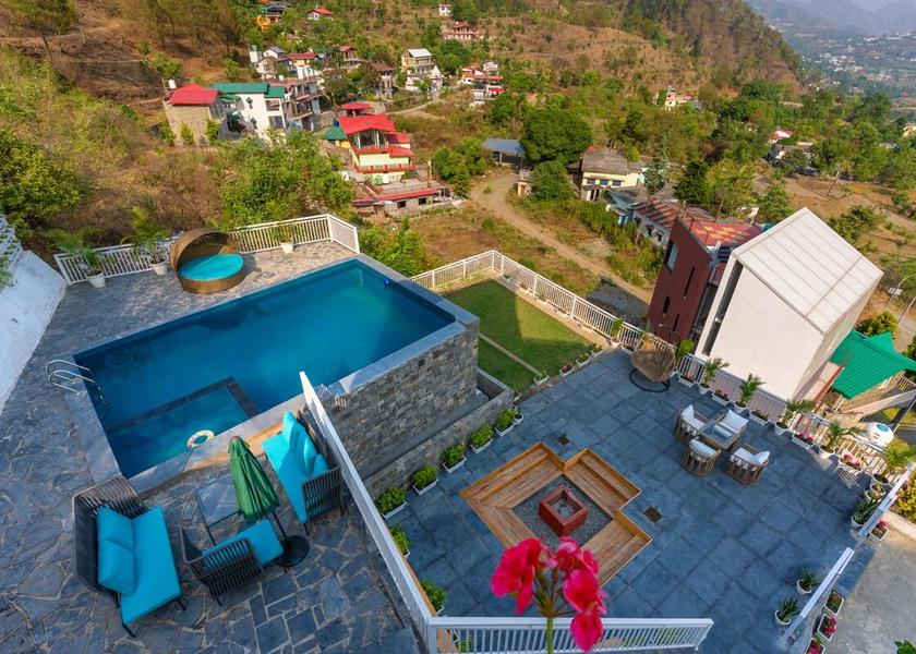 Uttarakhand Bhimtal Swimming pool [outdoor]