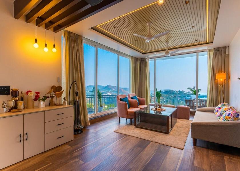 Uttarakhand Bhimtal Kiyo Stay - Pool Villa a 3-BHK with Lake view