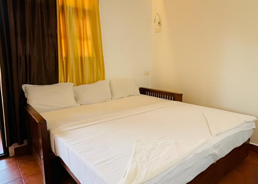 Kerala Alleppey Delux Double Room with Balcony