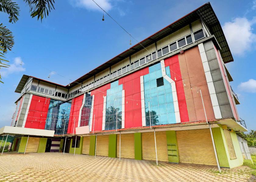 Karnataka Baichanalli Hotel Exterior