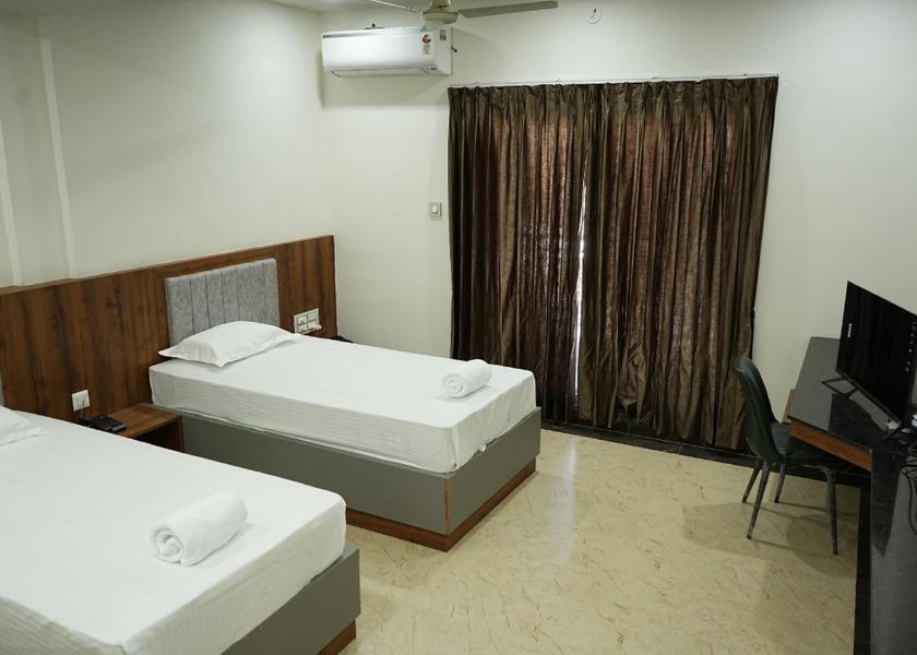 Karnataka Tumkur Family Deluxe