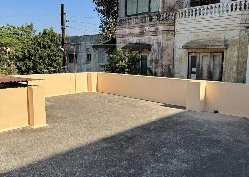 Madhya Pradesh Ujjain Balcony/terrace