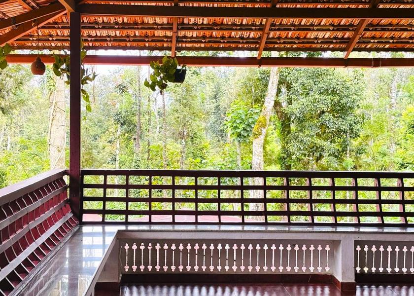 Karnataka Madikeri Balcony/terrace
