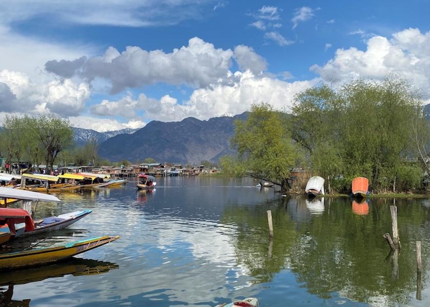Jammu and Kashmir Srinagar Lake
